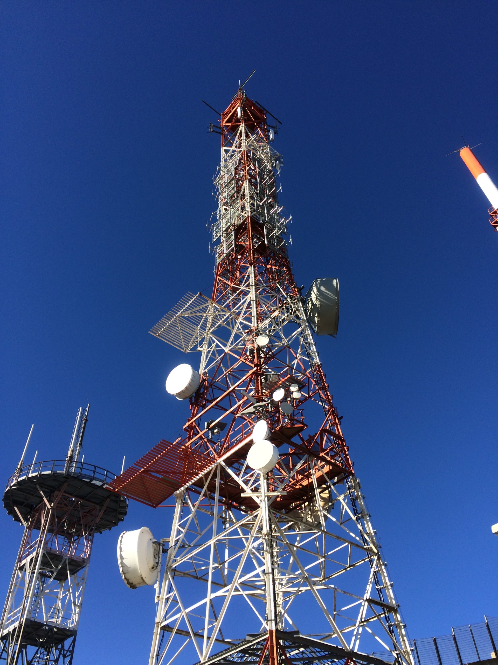 New FM antenna system at Monte Cammarata station, Cammarata, Italy